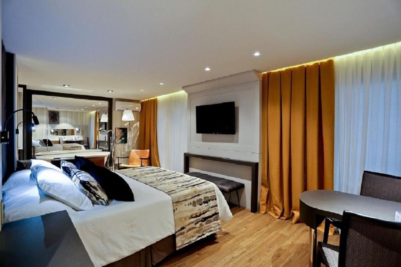 Hotel Sandri Palace